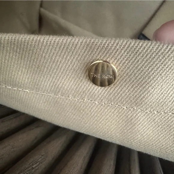 The Row XL Idaho Tote Being Canvas Leather Trim W1592 W253 + Pouch - Picture 13 of 16